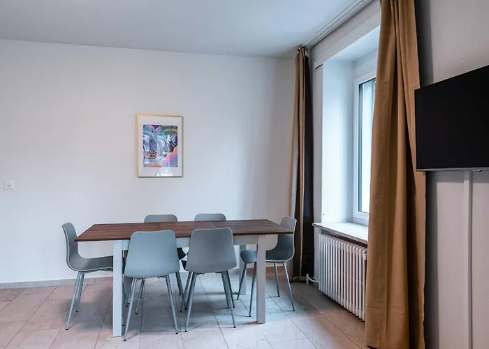 Zh Gold 1 - Hitrental Apartman